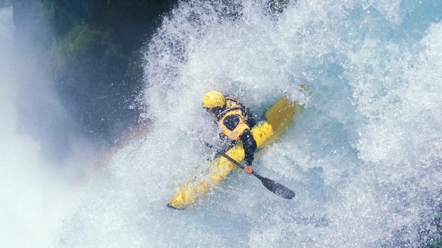 kaiyun开云·官方网站-全国青少年登山挑战赛注重安全与技能培养，2020登山大赛